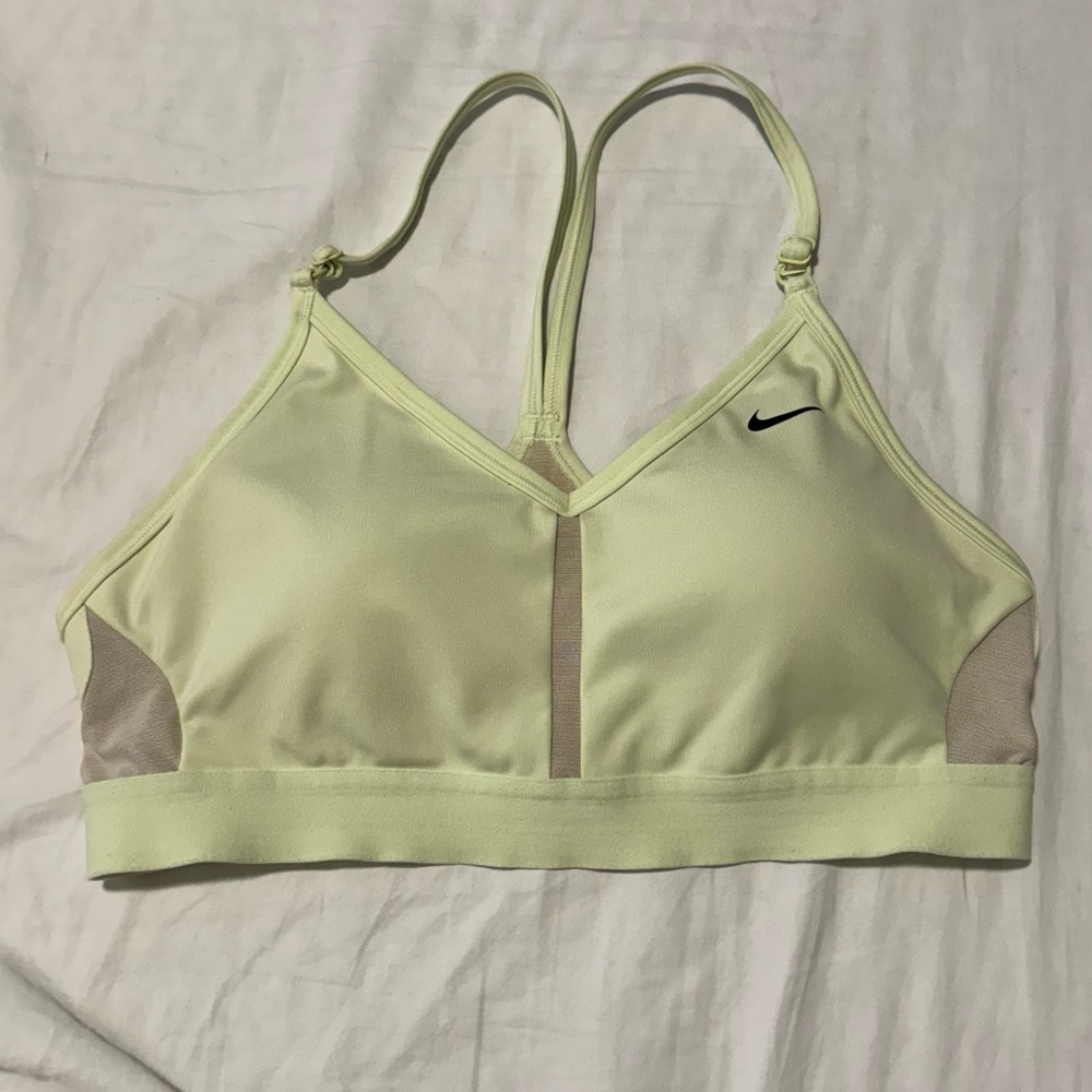 Nike Dri-Fit Women’s Sports Bra, size medium, light green